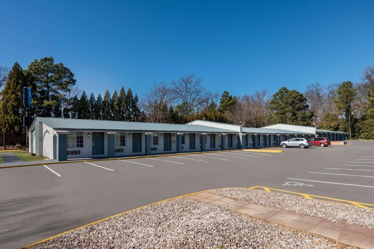 Rodeway Inn Charlotte Airport Area Екстериор снимка