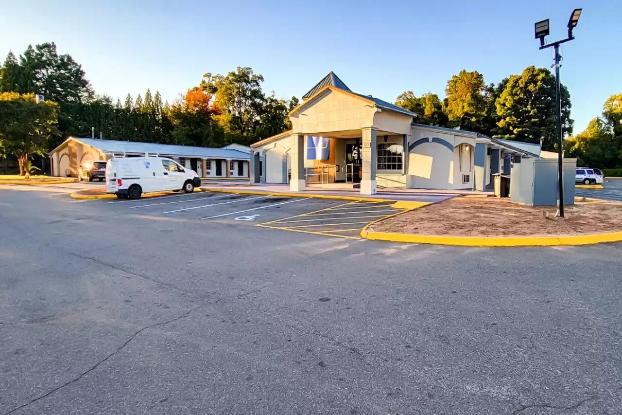 Rodeway Inn Charlotte Airport Area Екстериор снимка