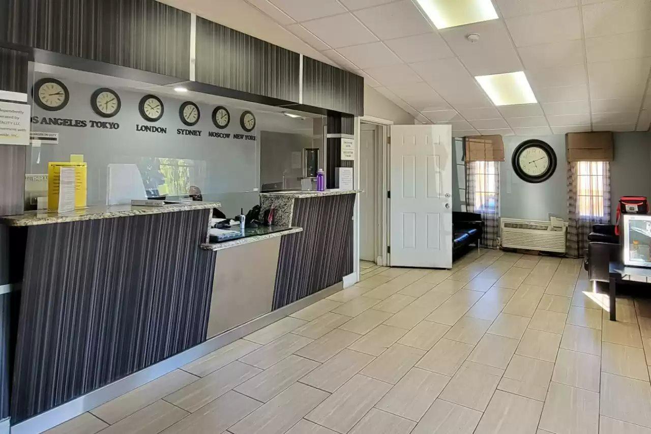 Rodeway Inn Charlotte Airport Area Екстериор снимка