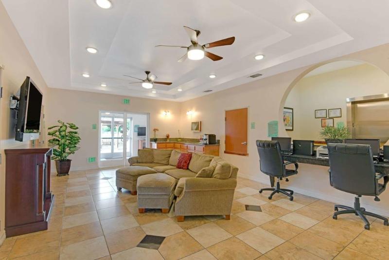 Rodeway Inn Charlotte Airport Area Екстериор снимка