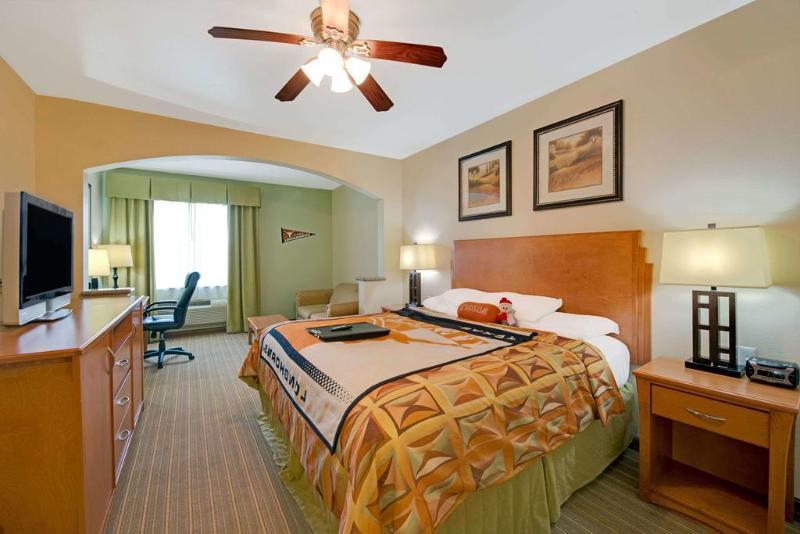 Rodeway Inn Charlotte Airport Area Екстериор снимка