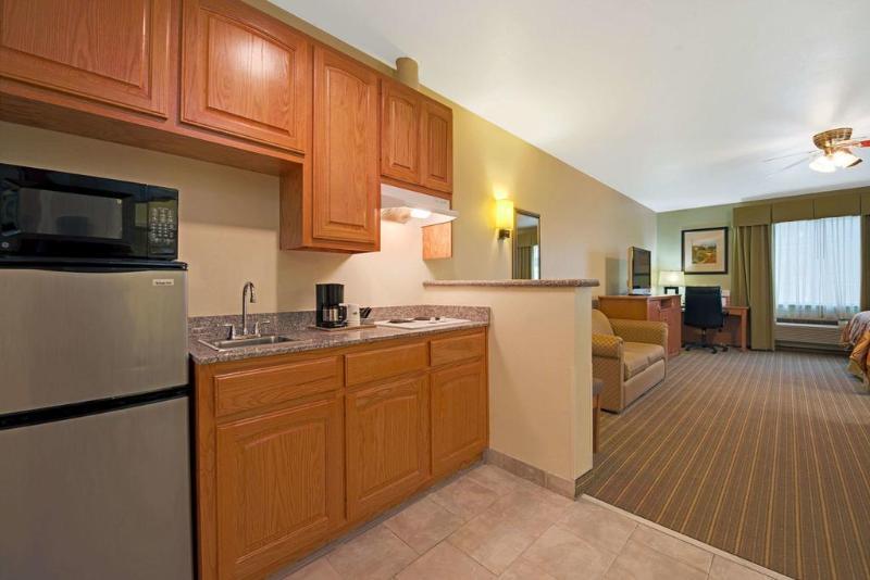 Rodeway Inn Charlotte Airport Area Екстериор снимка